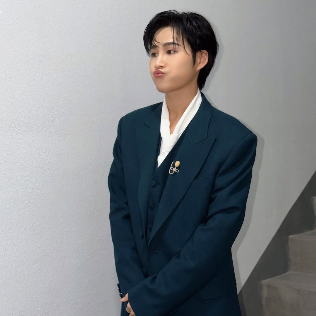 金熙栽的最新照片