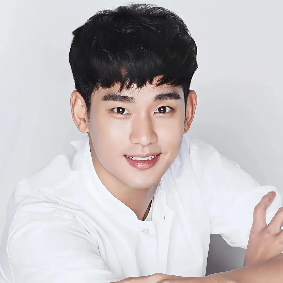 Latest photo of Kim Soohyun