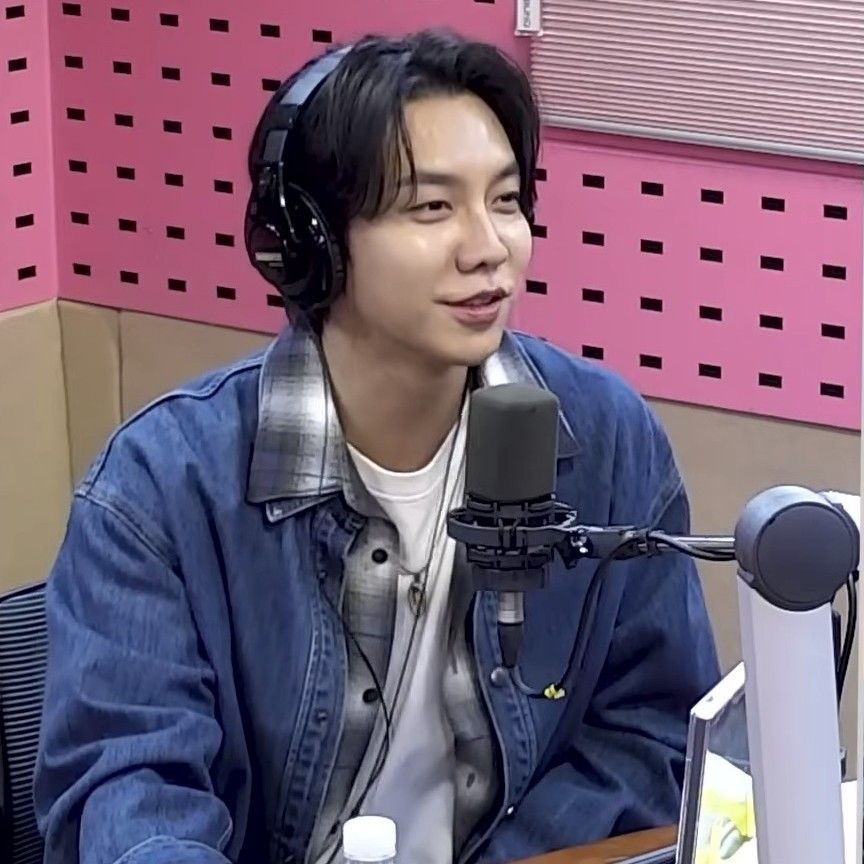 ファンが撮影したイ・スンギの瞬間