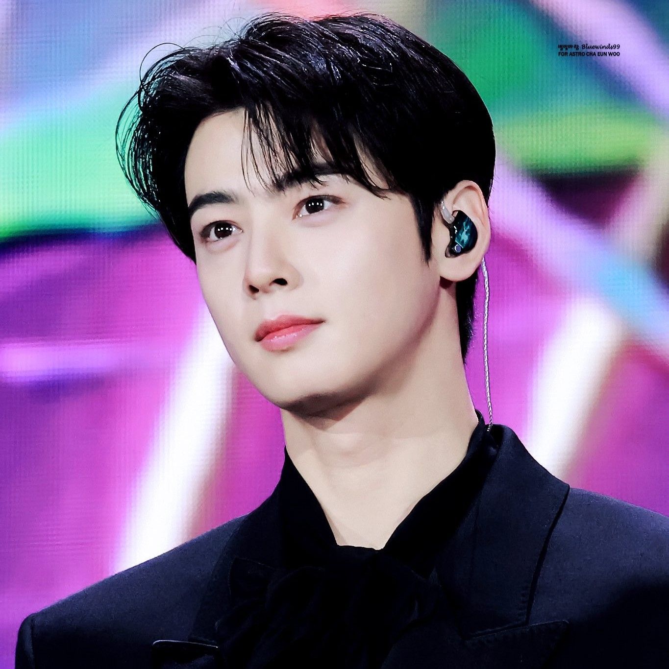 粉丝拍下的车银优瞬间