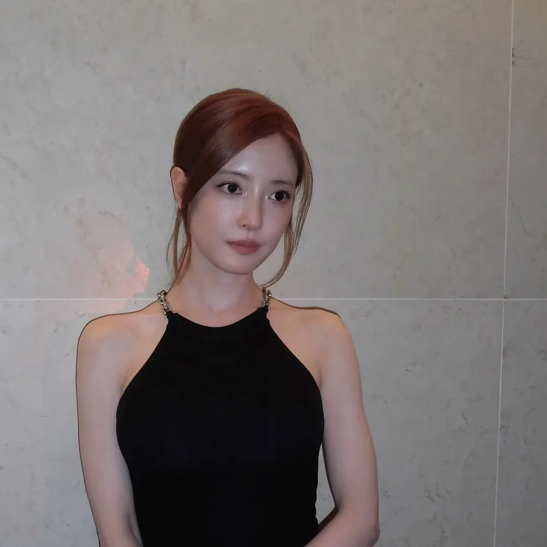A moment captured by a fan of Lee Seyoung