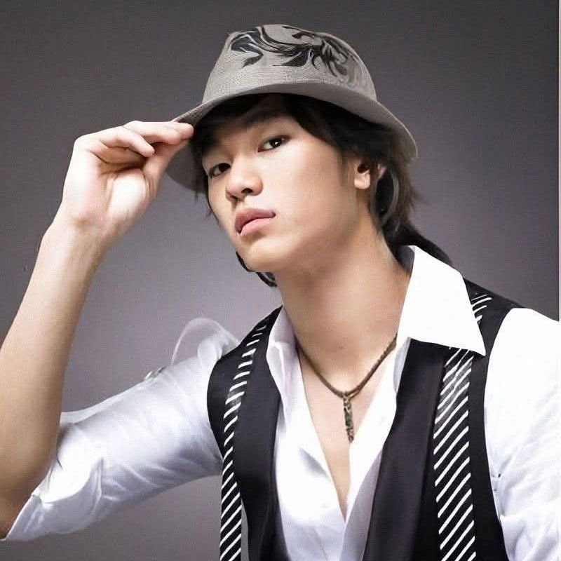 金秀贤的最新照片