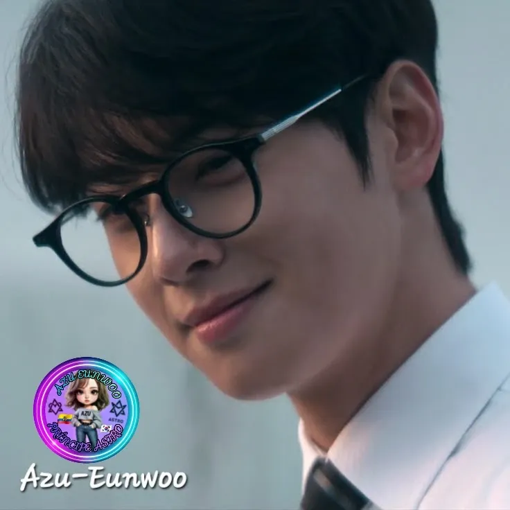 Behind-the-scenes cut of Cha Eunwoo