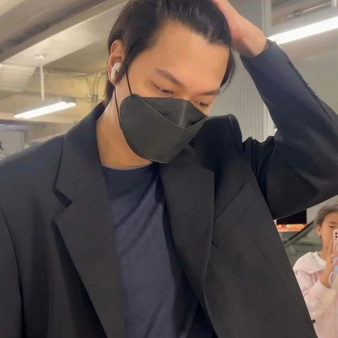 李敏镐的近期活动照