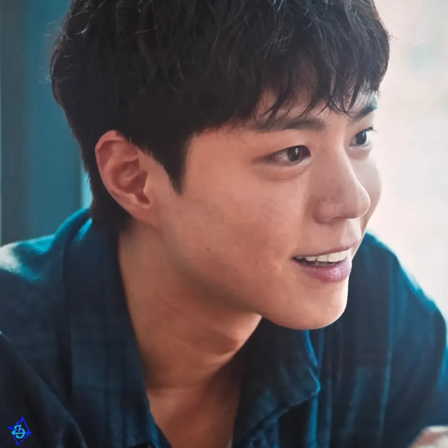 Recent activity shot of Park Bogum