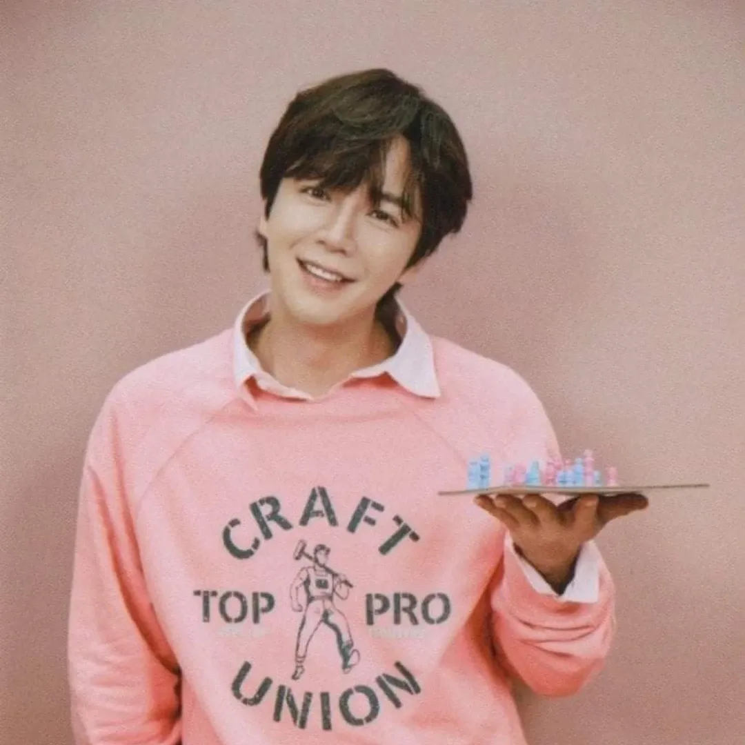 A moment captured by a fan of Jang Geunsuk