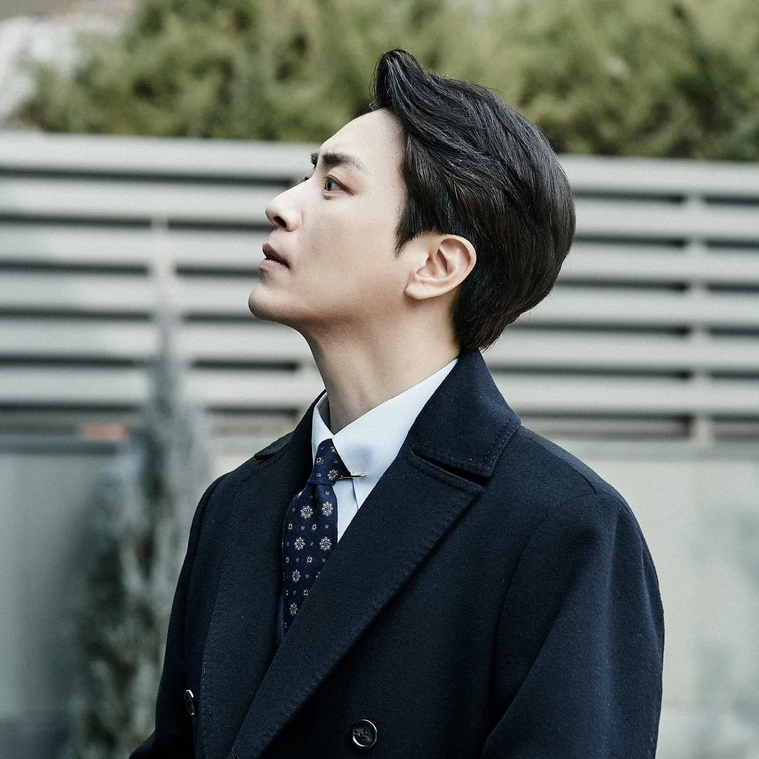 Behind-the-scenes cut of Lee Joonhyuk