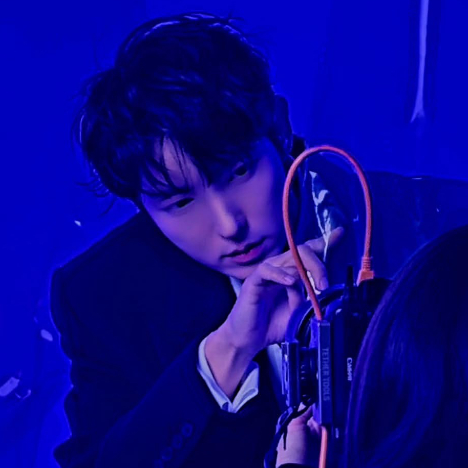 Behind-the-scenes cut of Lee Joongi