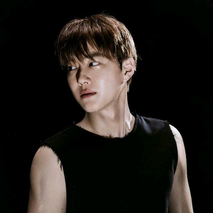 A moment captured by a fan of Suho