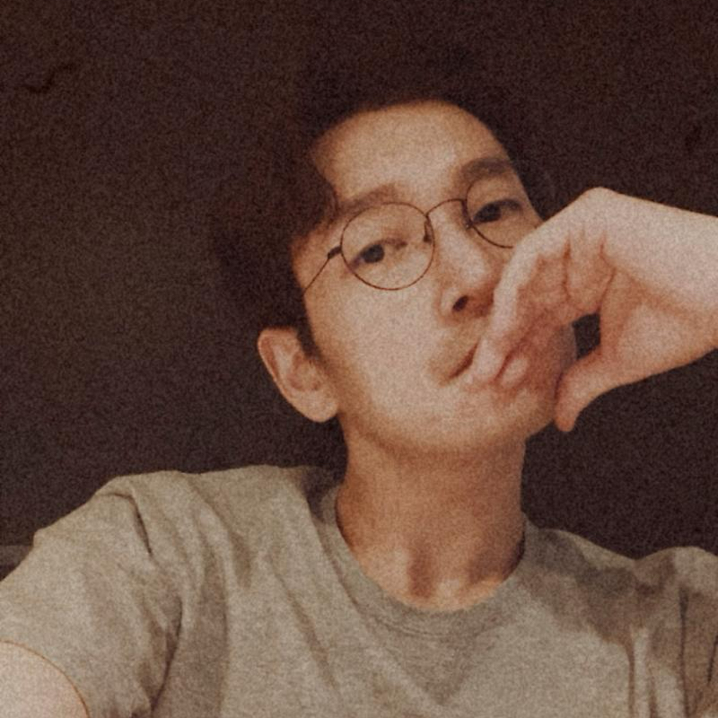 Recent activity shot of Cho Seungwoo 