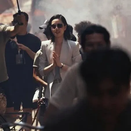 Behind-the-scenes cut of Won Jian