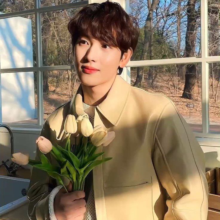 Behind-the-scenes cut of Yim Siwan