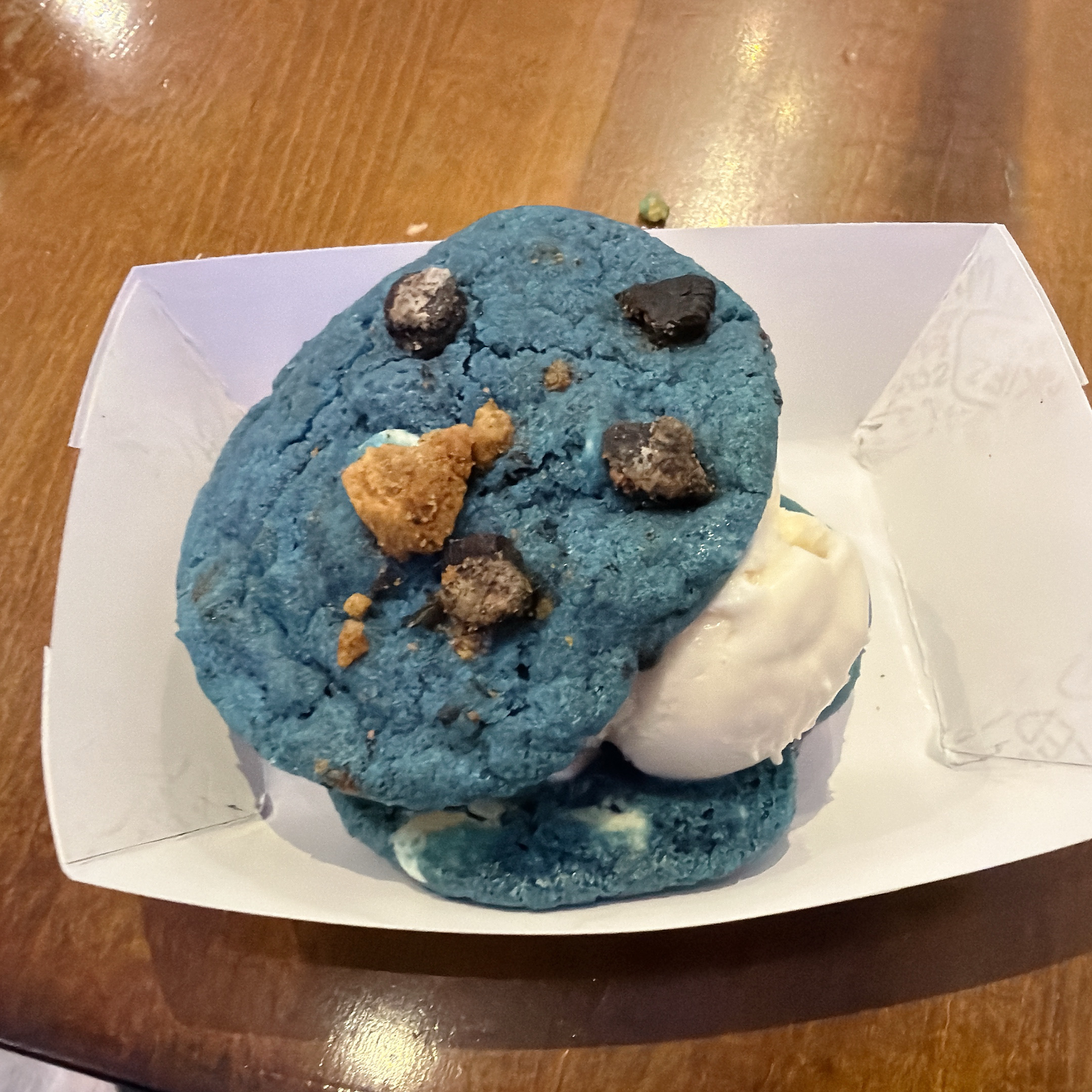 Momen yang diabadikan oleh penggemar Kim Seonho