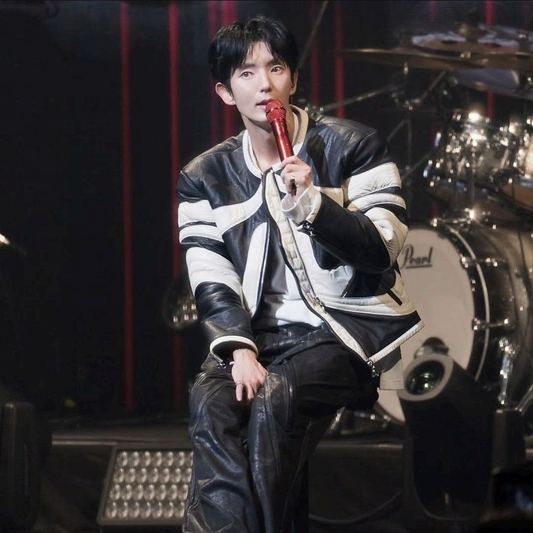 Recent activity shot of Lee Joongi