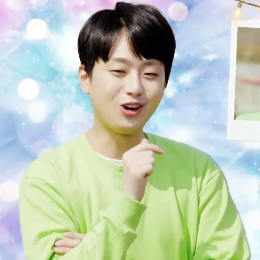 Behind-the-scenes cut of Lee Chanwon