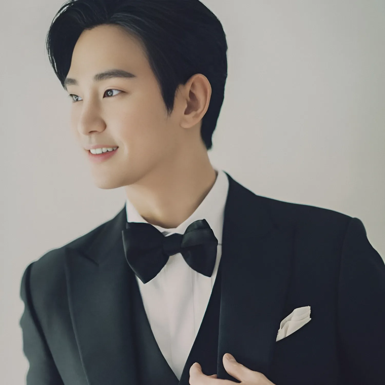 Recent activity shot of Kim Soohyun