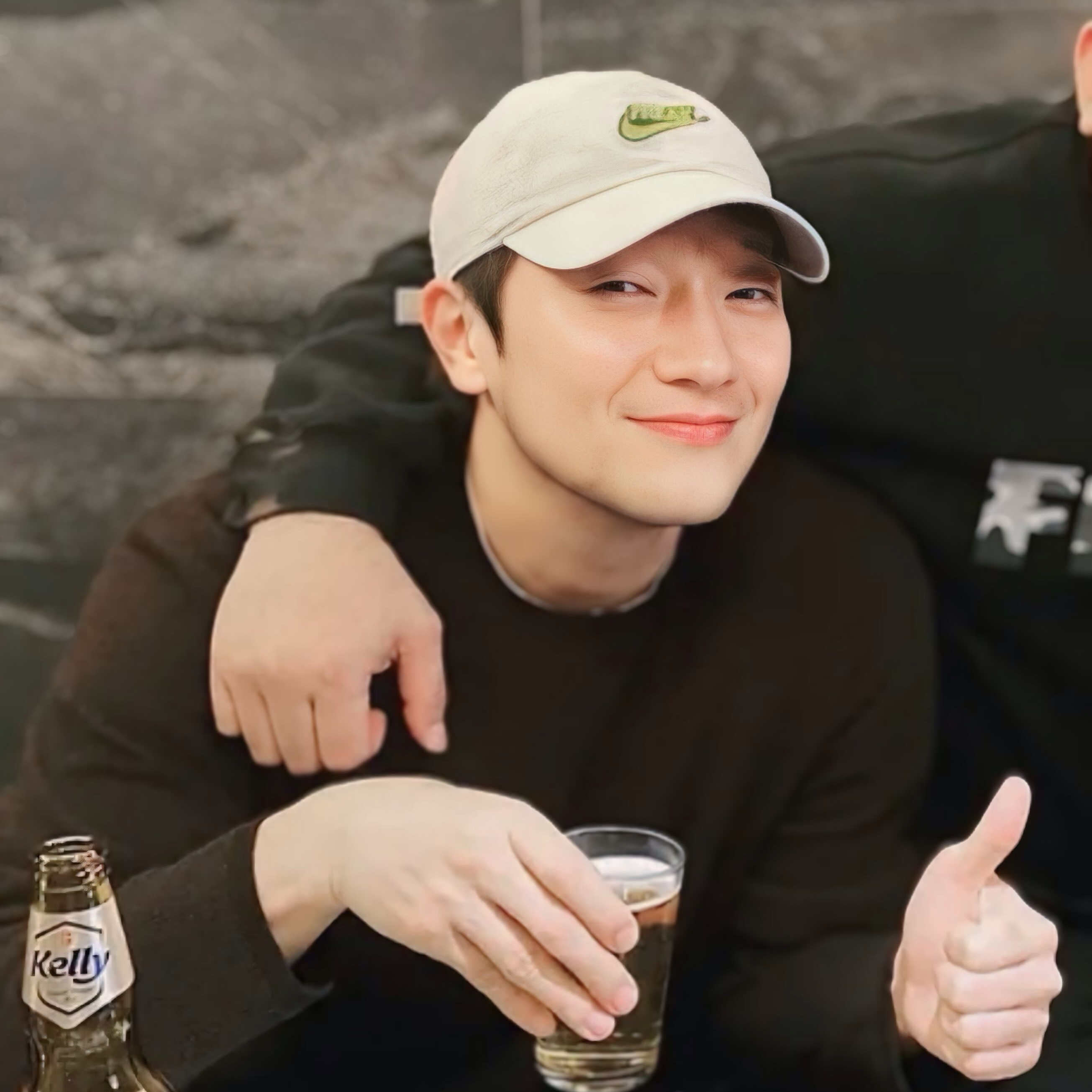 Recent activity shot of Son Seokkoo