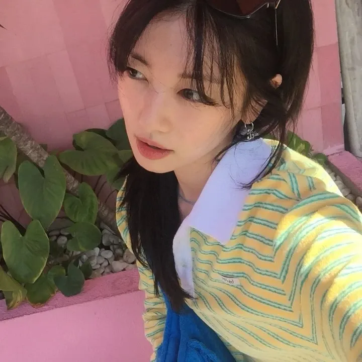 Behind-the-scenes cut of Jung Somin