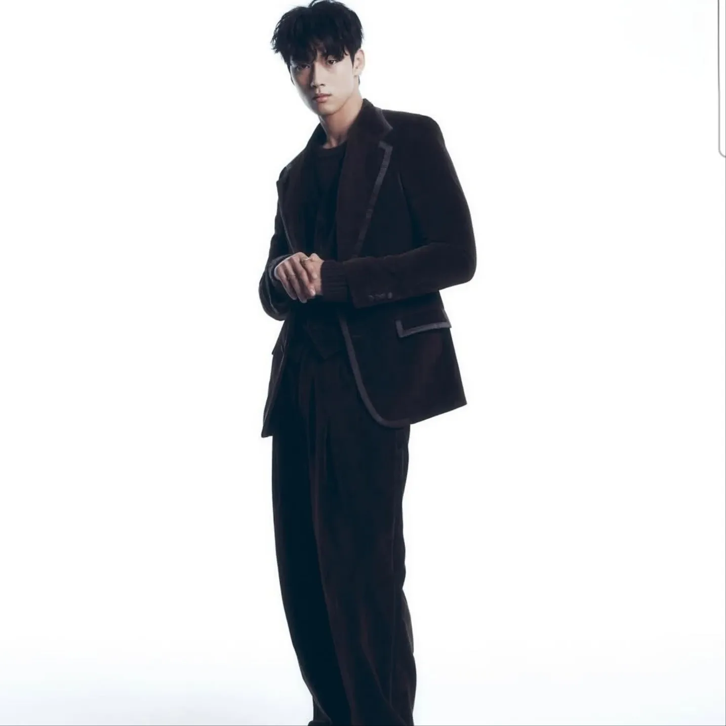 Recent activity shot of Hong Mingi