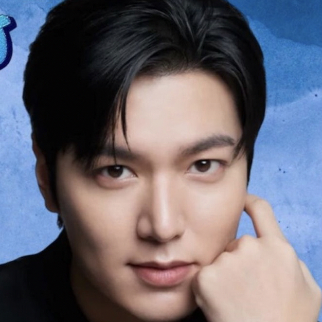 Latest photo of Lee Minho