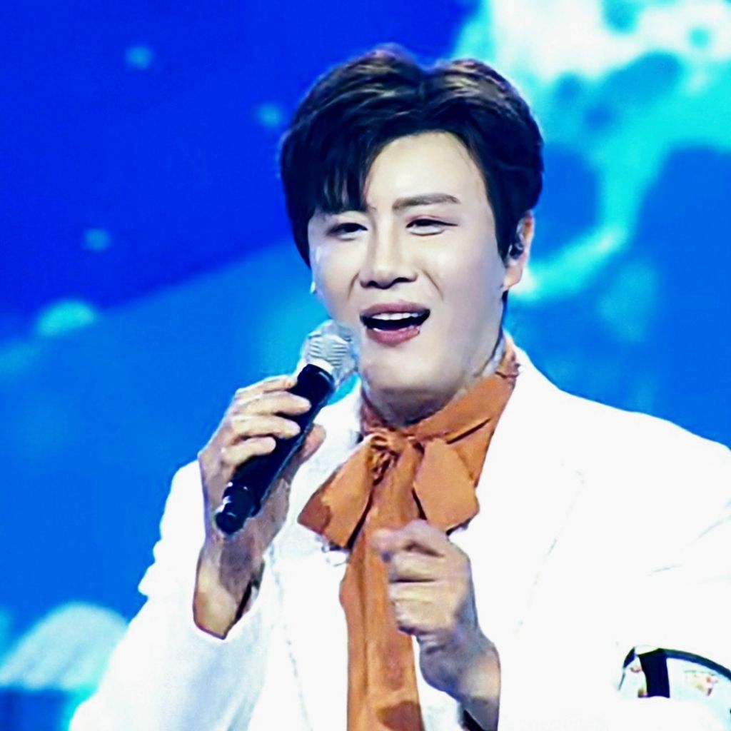 Recent activity shot of Jin Haesung