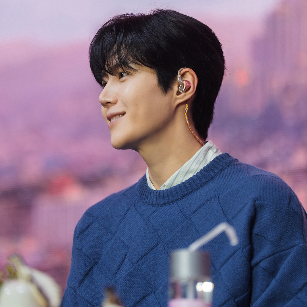 Behind-the-scenes cut of Kim Seonho