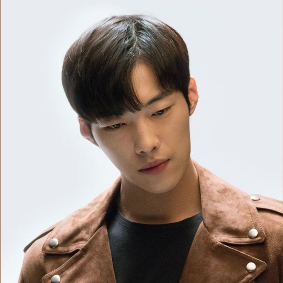 A moment captured by a fan of Woo Dohwan