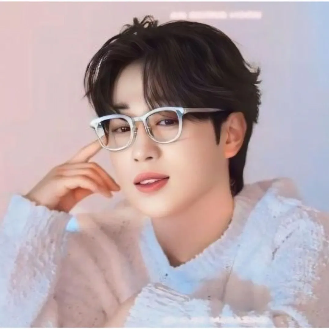 안성훈 최근 활동샷