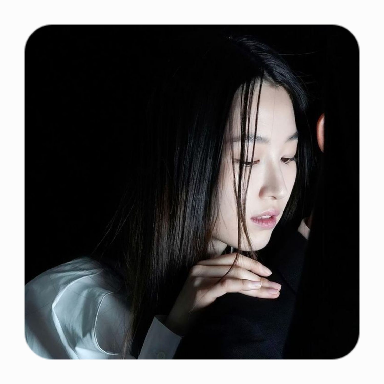 A moment captured by a fan of Won Jian