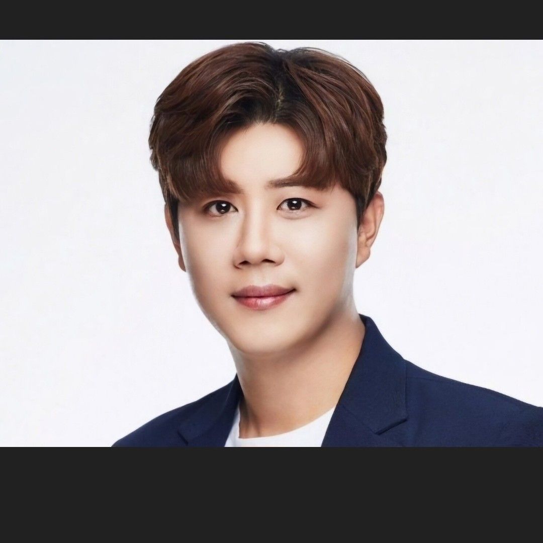 チン・ヘソンのビハインドカット