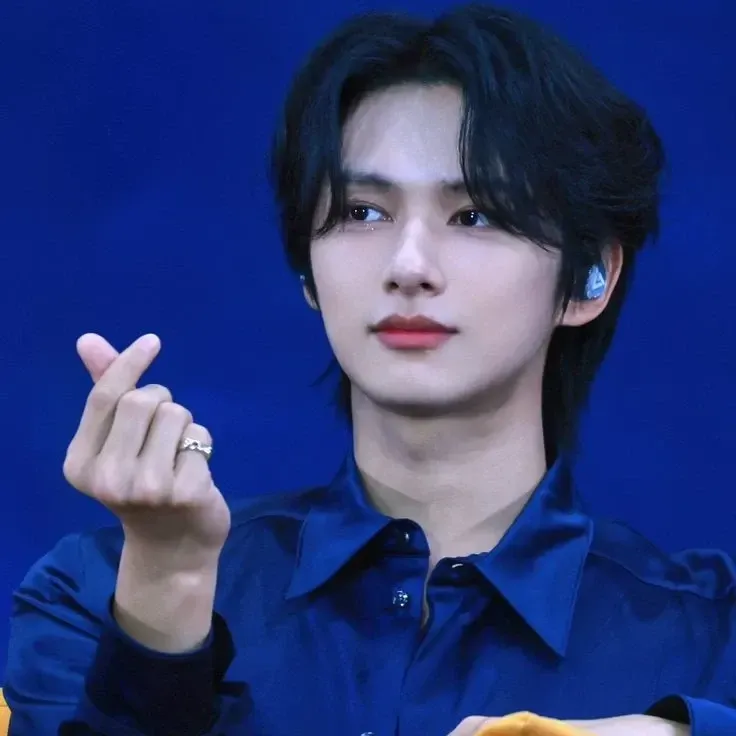 Behind-the-scenes cut of Wen Junhui