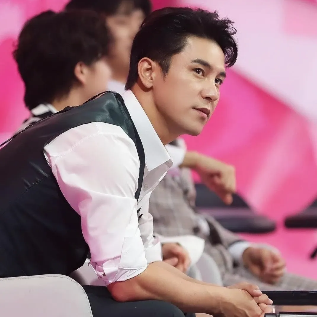 Foto kegiatan terbaru dari Jang Minho
