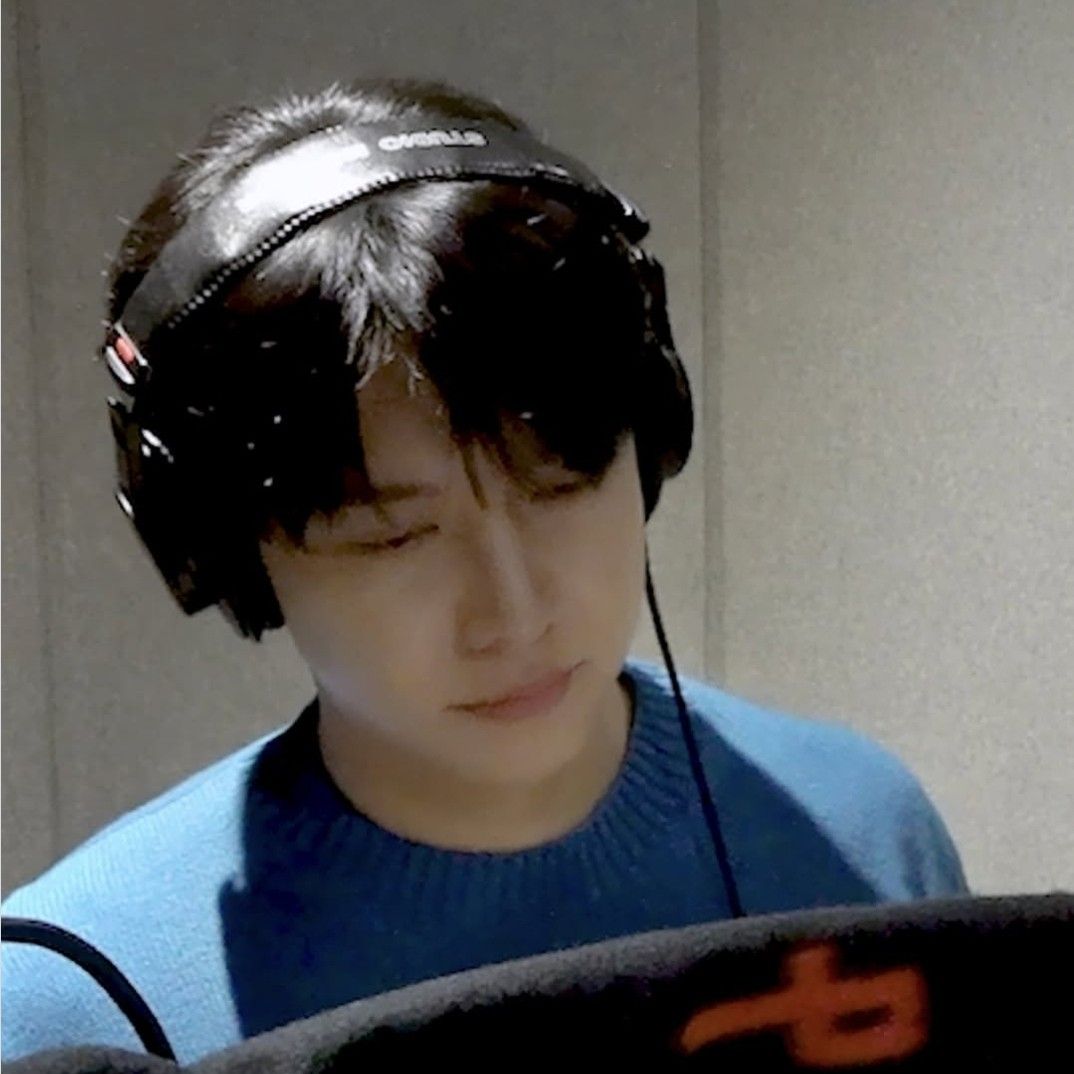 Cuplikan di balik layar dari Lee Seunggi