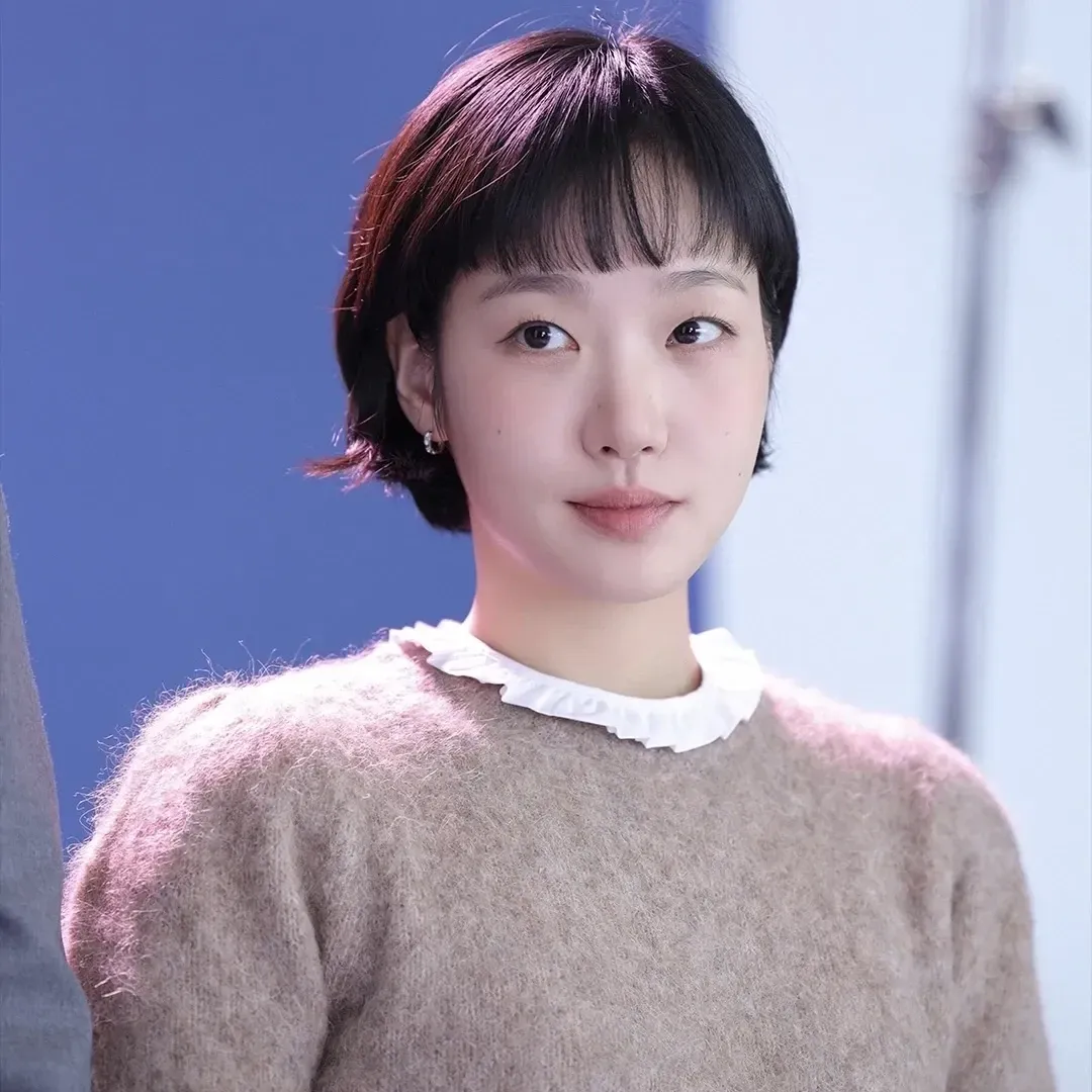 김고은 최근 활동샷