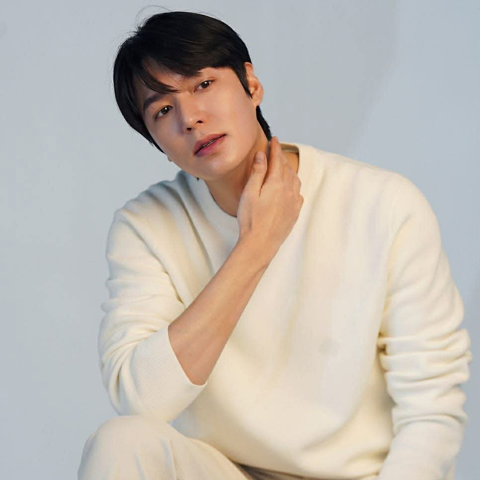 李敏镐的近期活动照