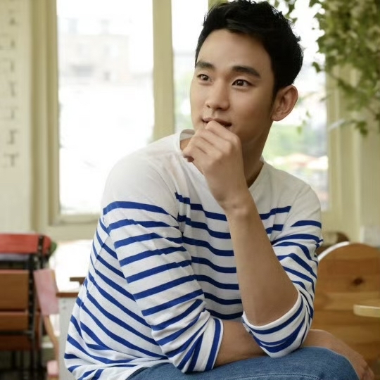 Recent activity shot of Kim Soohyun