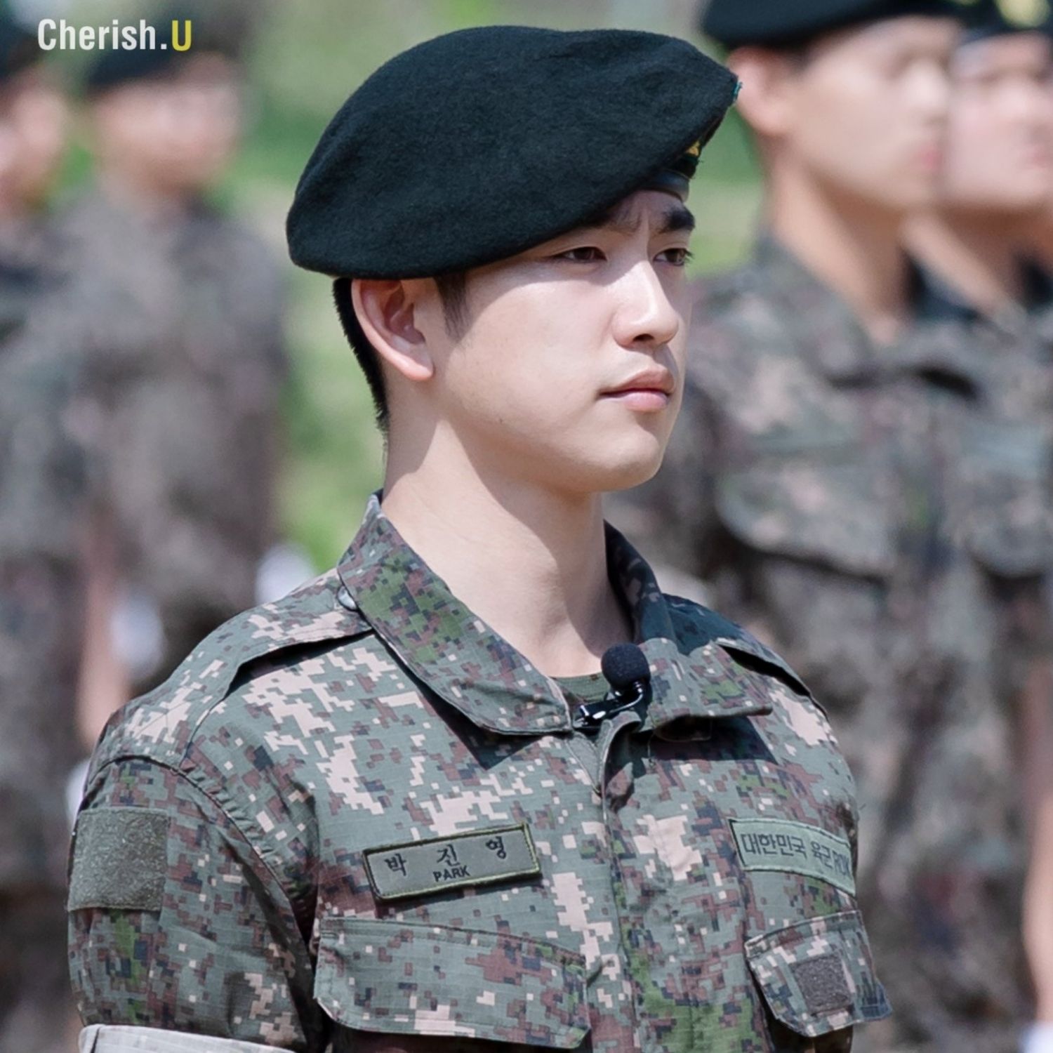 Foto terbaru dari Park Jinyoung