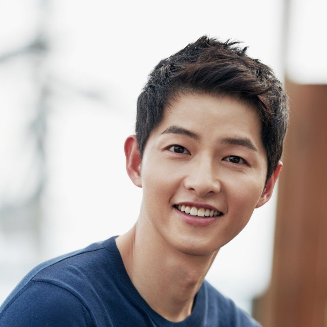 粉丝拍下的宋钟基瞬间