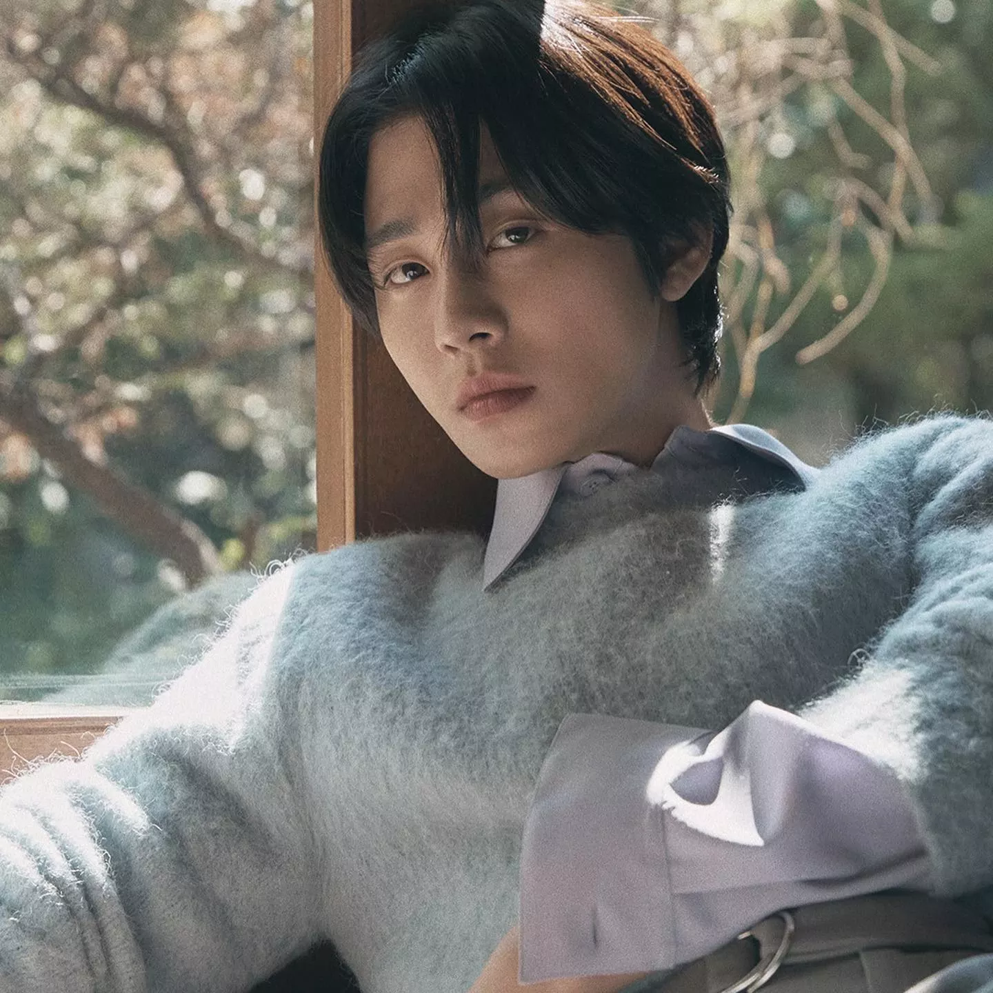 Behind-the-scenes cut of Ahn Hyoseop