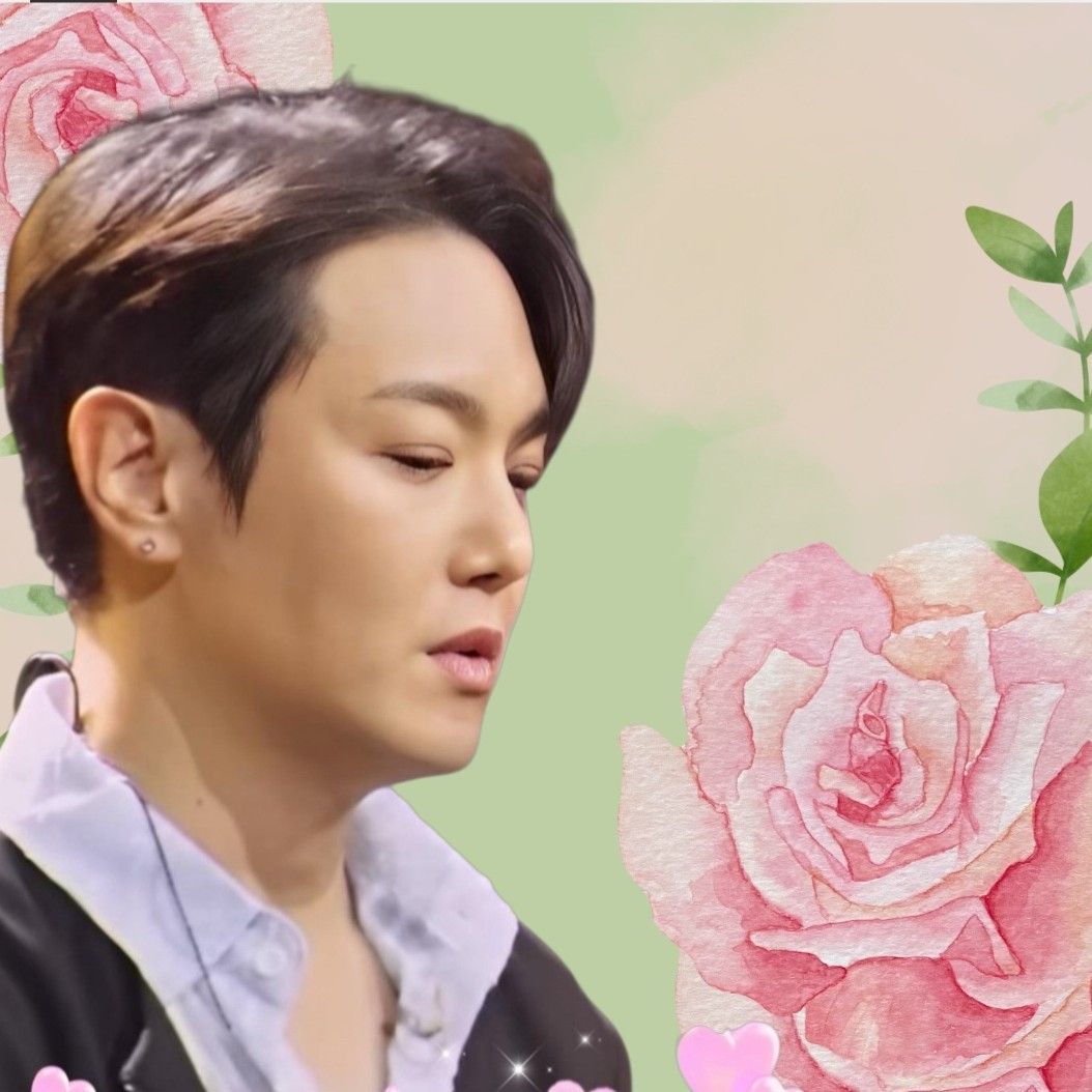 A moment captured by a fan of Hwanhee