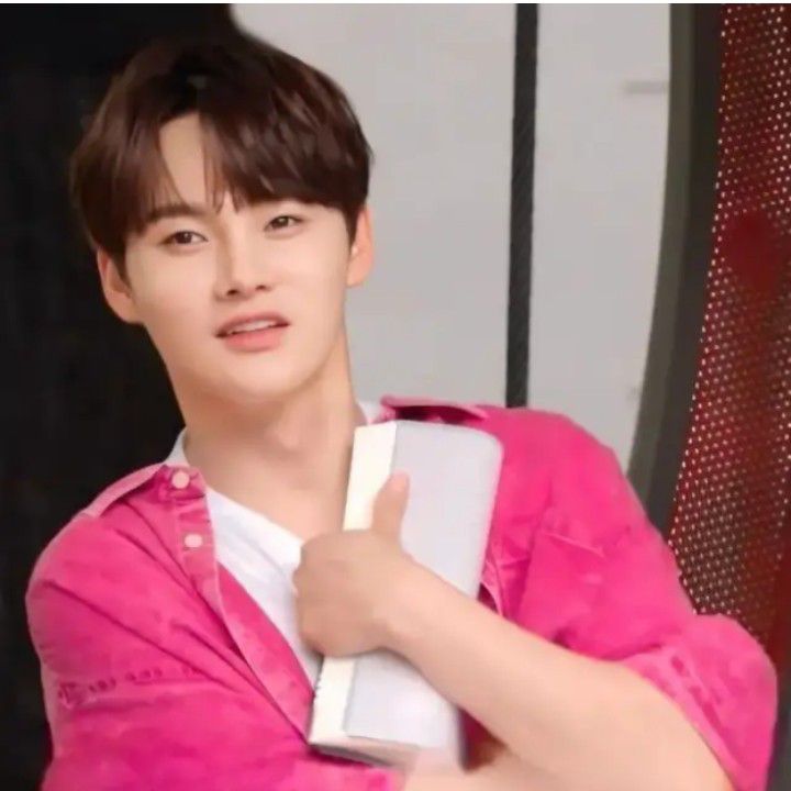 박서진 최근 활동샷