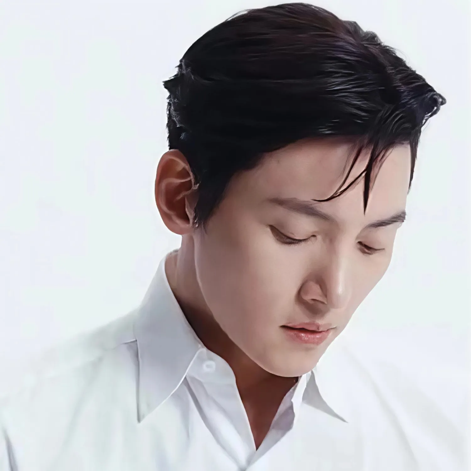 Behind-the-scenes cut of Ji Changwook
