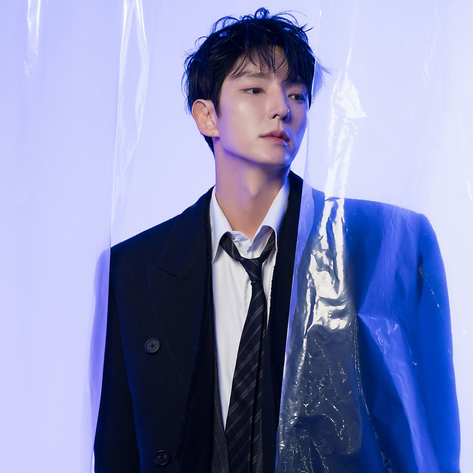 A moment captured by a fan of Lee Joongi