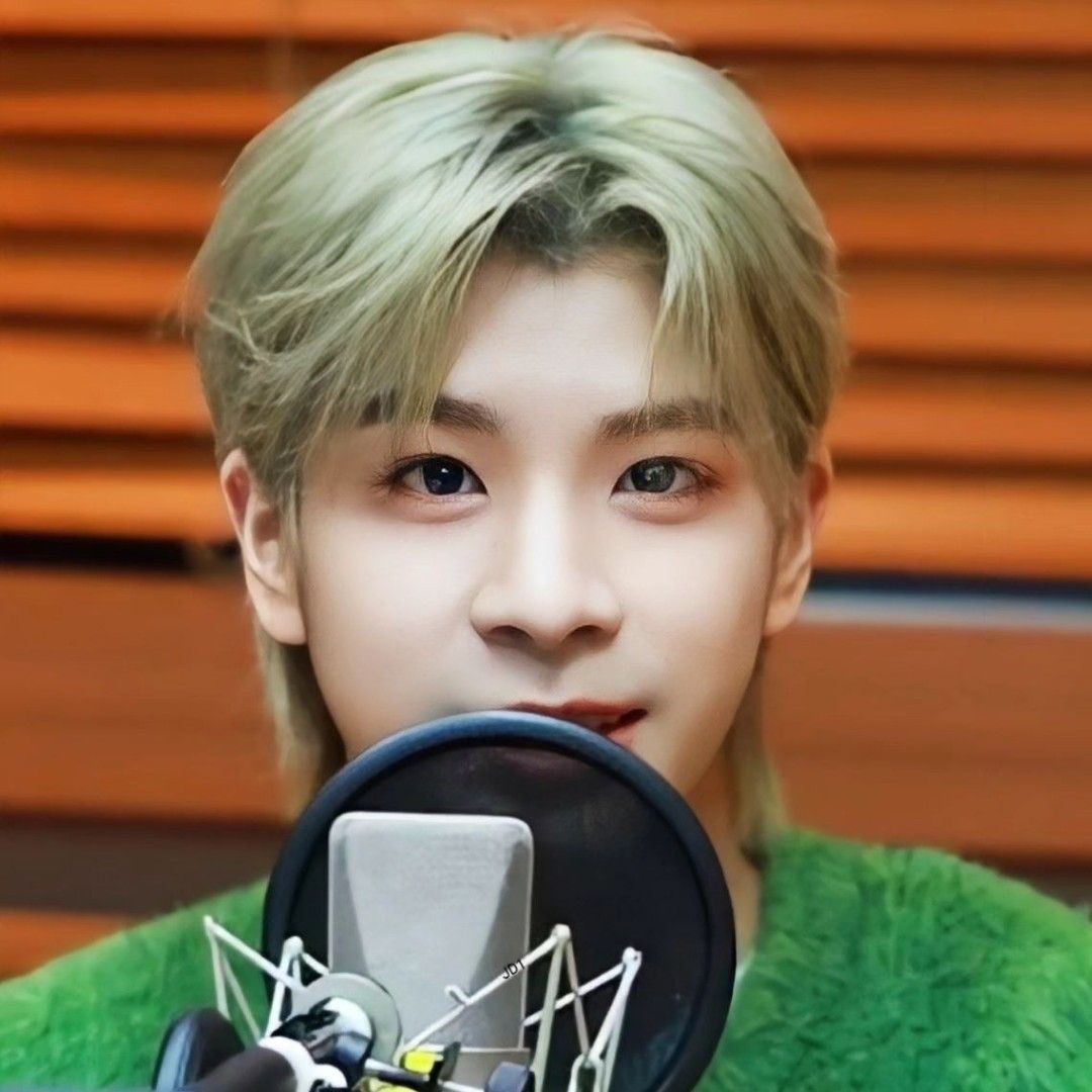 정동원 최근 활동샷