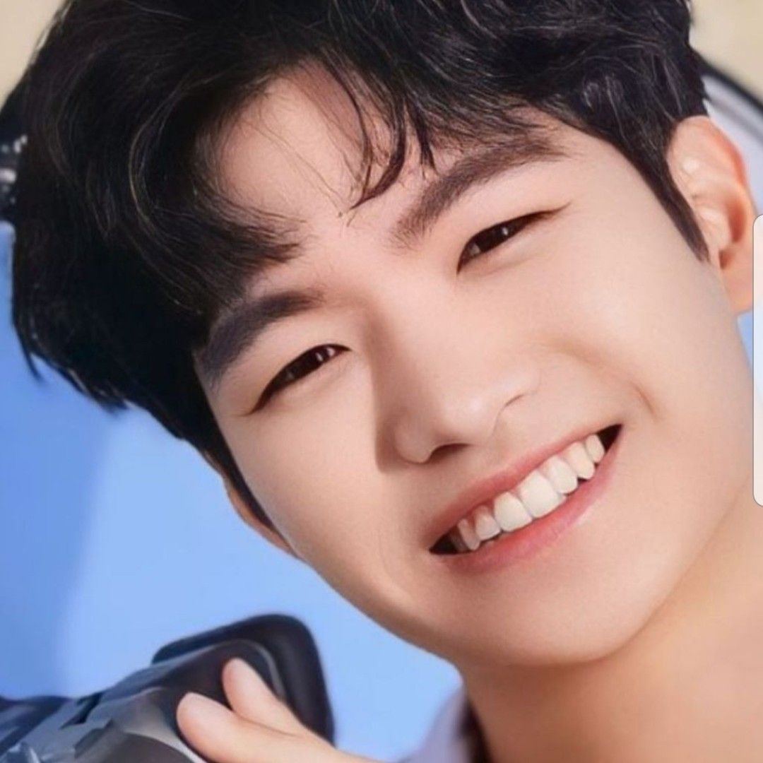 A moment captured by a fan of Jo Myungsup