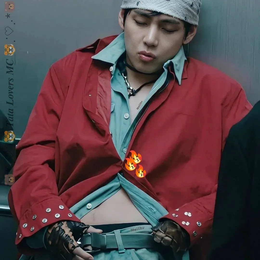 Latest photo of Kim Taehyung (V)