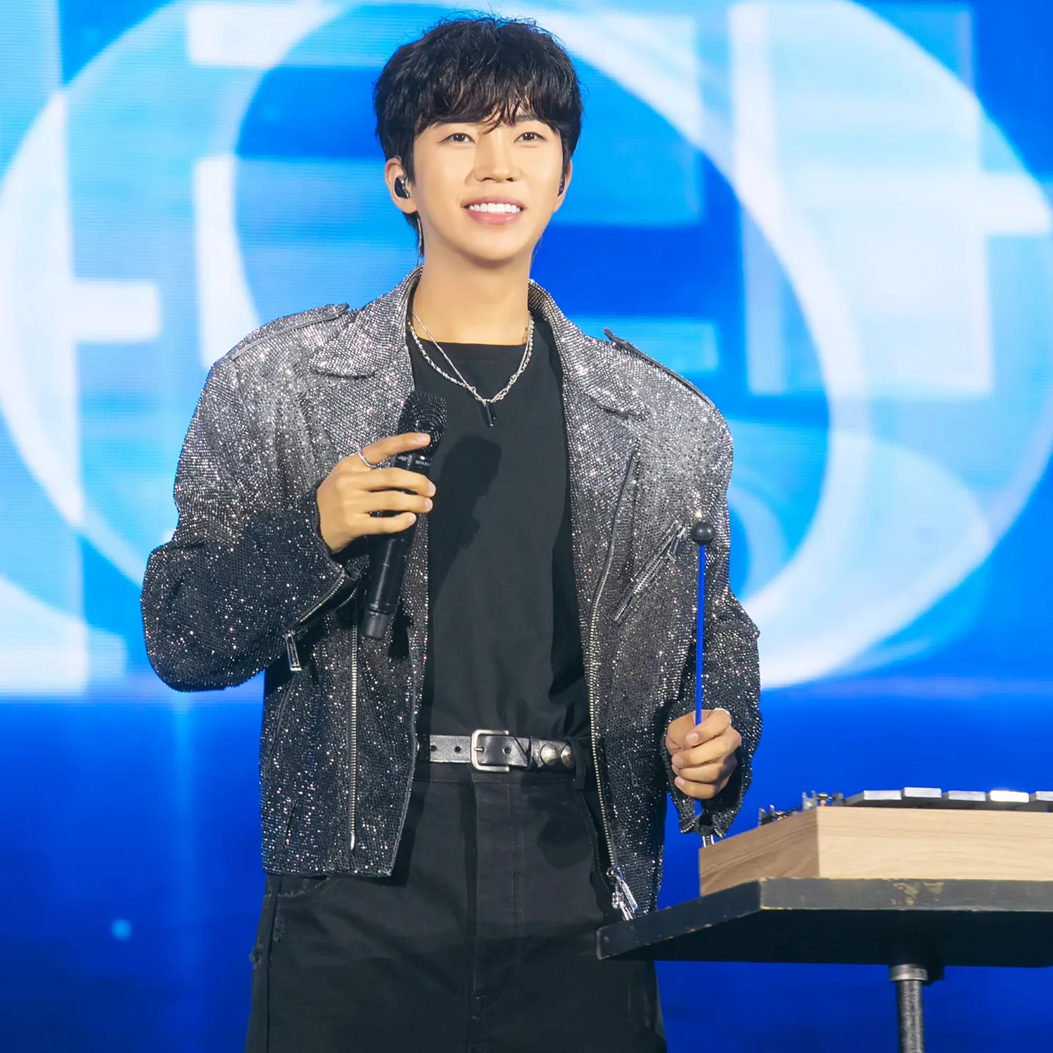 Recent activity shot of Lim Youngwoong
