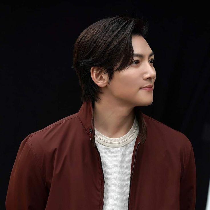 チ・チャンウクのビハインドカット