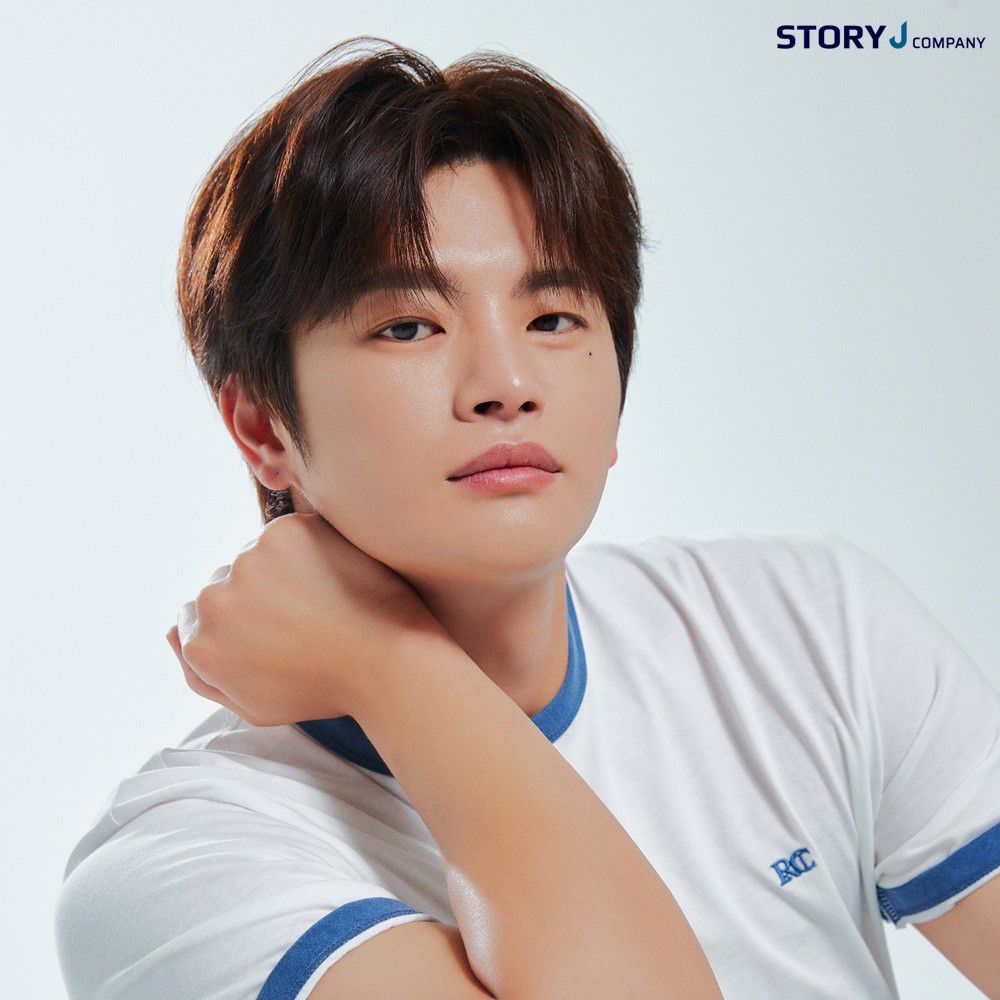 A moment captured by a fan of Seo Inguk