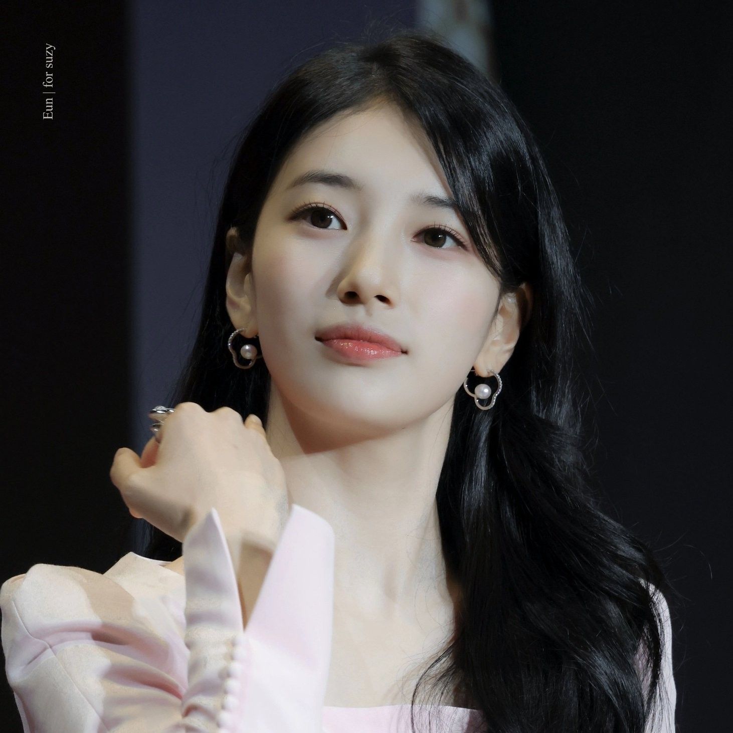 ペ・スジの最近の活動ショット